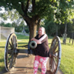 Meet your Posher, Michele